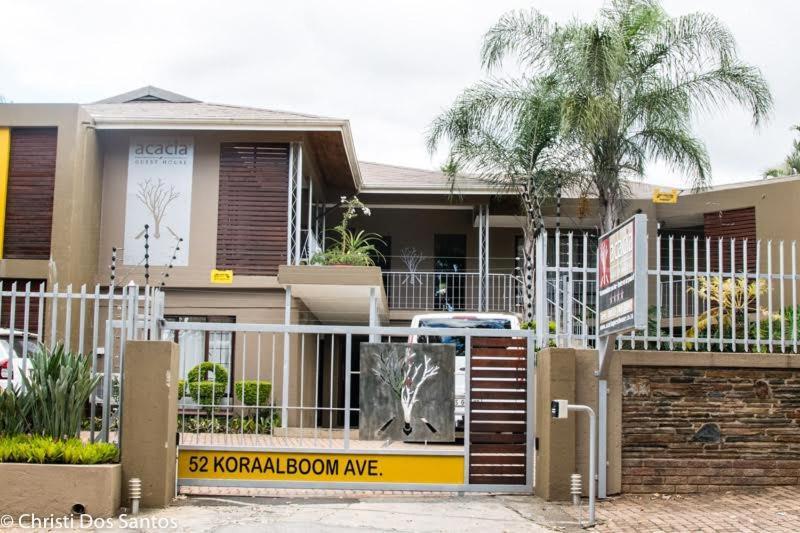 Acacia Guest House Mbombela ภายนอก รูปภาพ